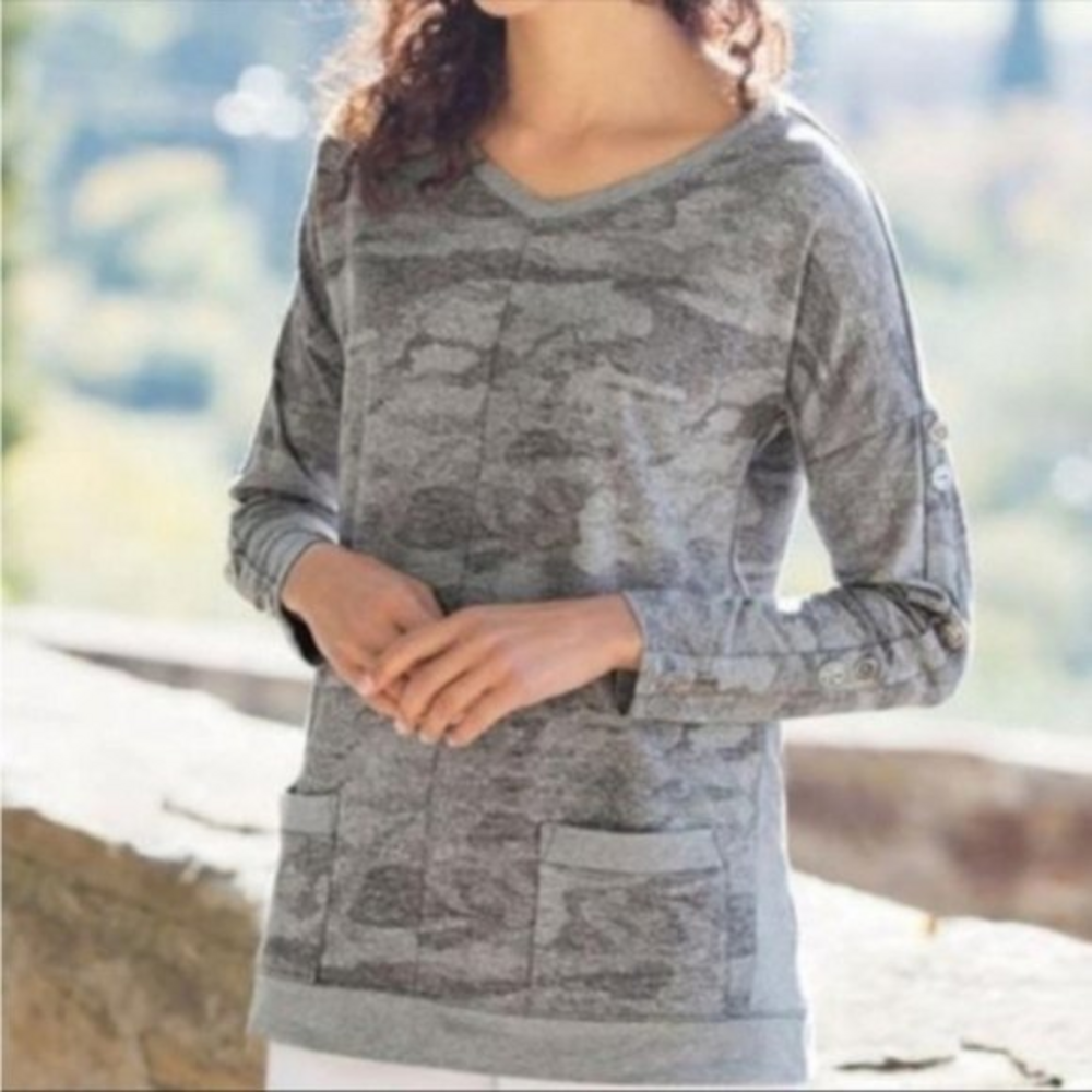 Soft Surroundings Piper Gray Camo Print Pullover
